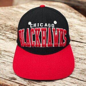 Chicago Blackhawks NHL Cap Vintage Zephyr Snapback Black Red 3D Embroidered Hat